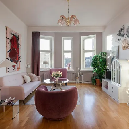 Lovely Vintage Suite, Autohalli Lägenhet *