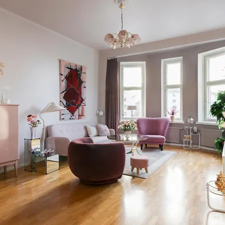 Lovely Vintage Suite, Ilmainen Parkkihalli
