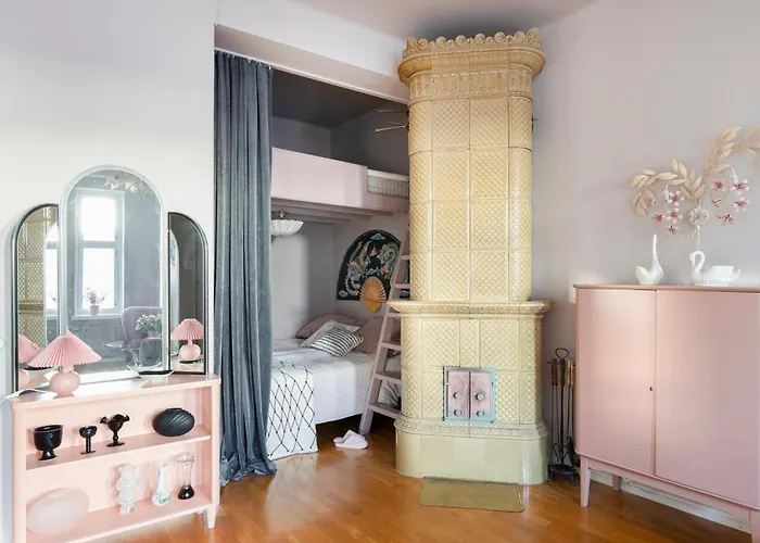 Lovely Vintage Suite, Autohalli דירה הלסינקי